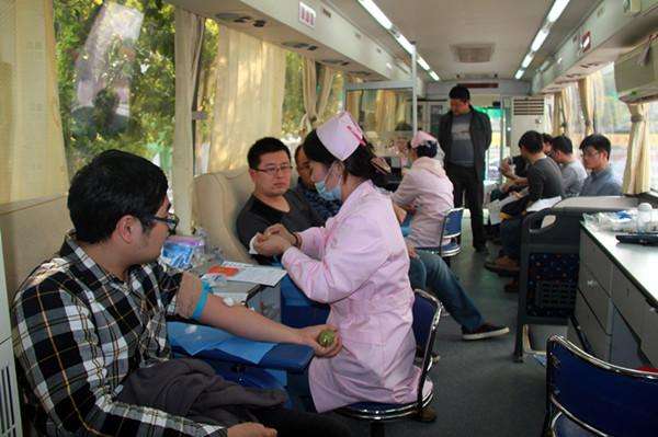 競爭惡劣，獻(xiàn)血車價(jià)格也不能成為搶奪市場的主要因素