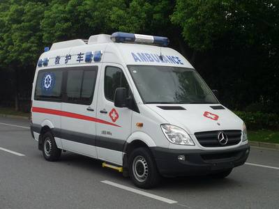 廣州救護車廠家為何比內陸城市更具有發(fā)展前景？